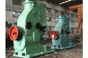 Воздушный кузнечный молот