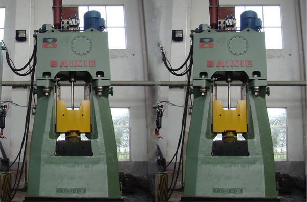 Precision Die Holder